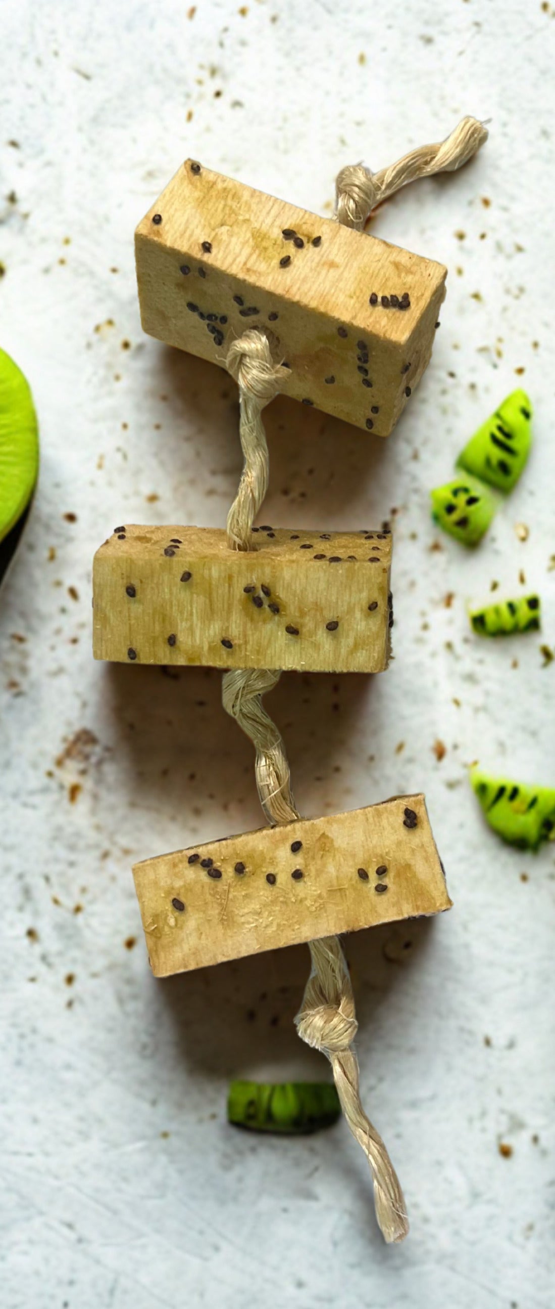 Kiwi Flavored balsa chew toy for rabbits