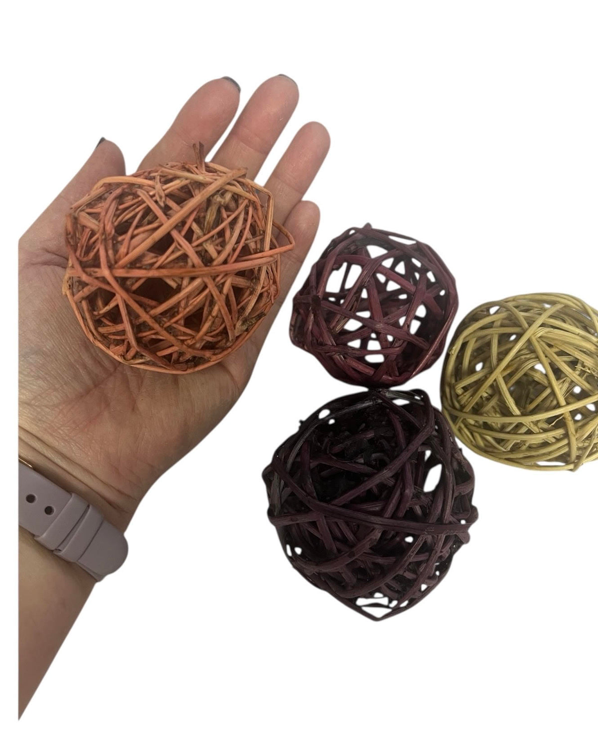 4 Pack Fruit Flavored Vine Balls